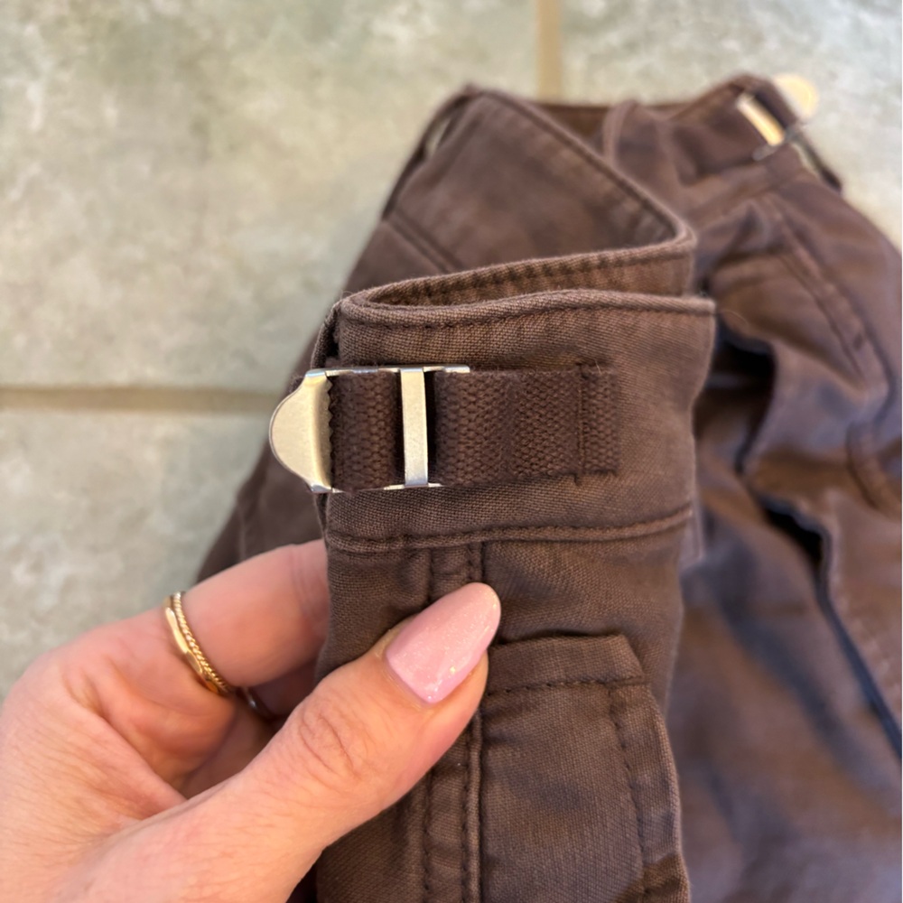 Aritzia Cargo Pants - Picture 3 of 5